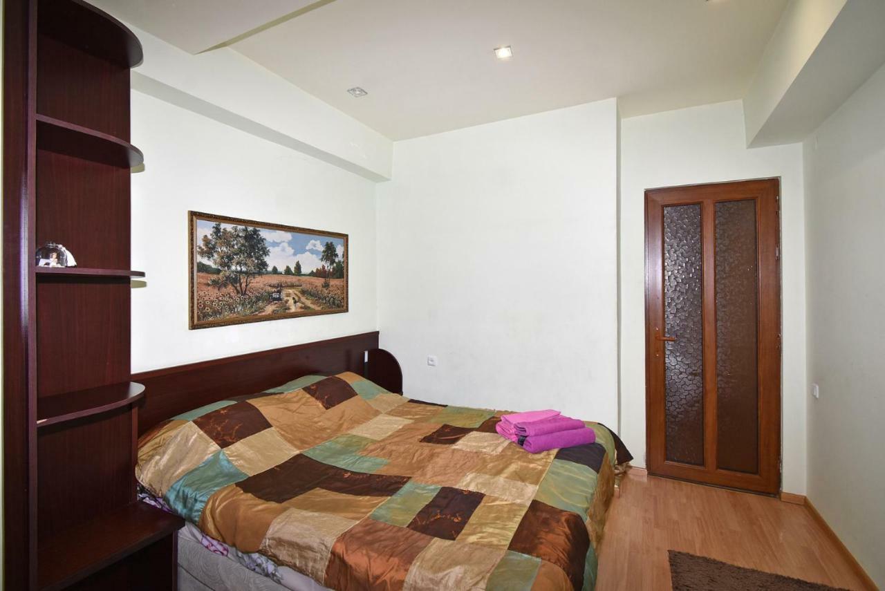 Apartments In Center Of Yerevan,Koghbatsi 1A Street Exteriér fotografie
